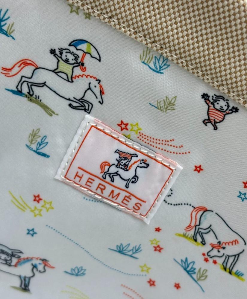 حقيبة هيرميز للأطفال cabriole nappy bag