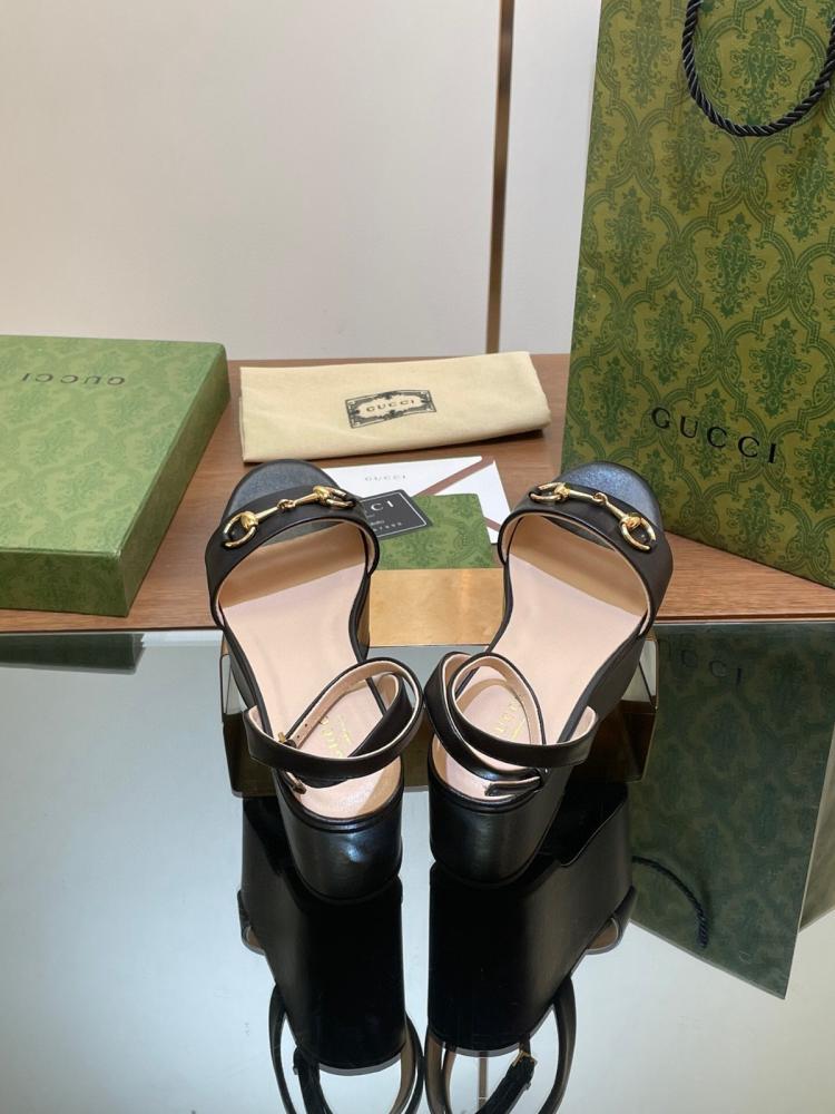 Gucci heel