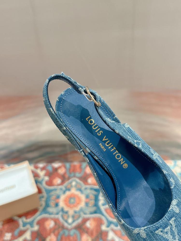 Louis Vuitton heel