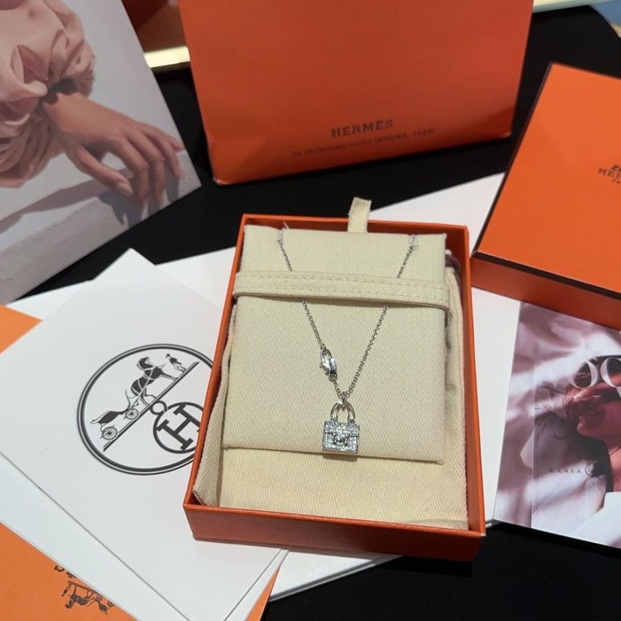 Hermes necklace