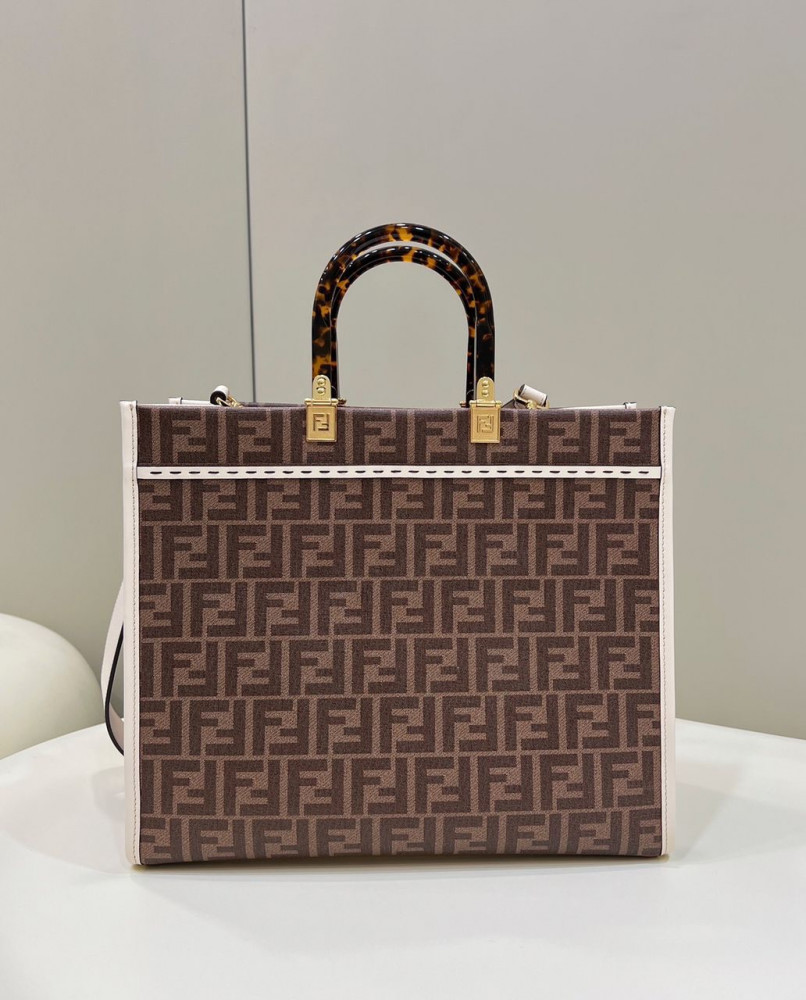 Totti remains Fendi