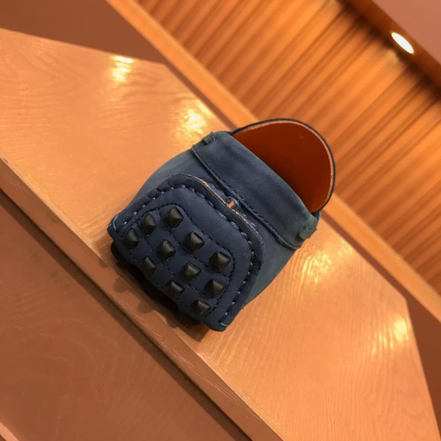 حذاء هيرميز