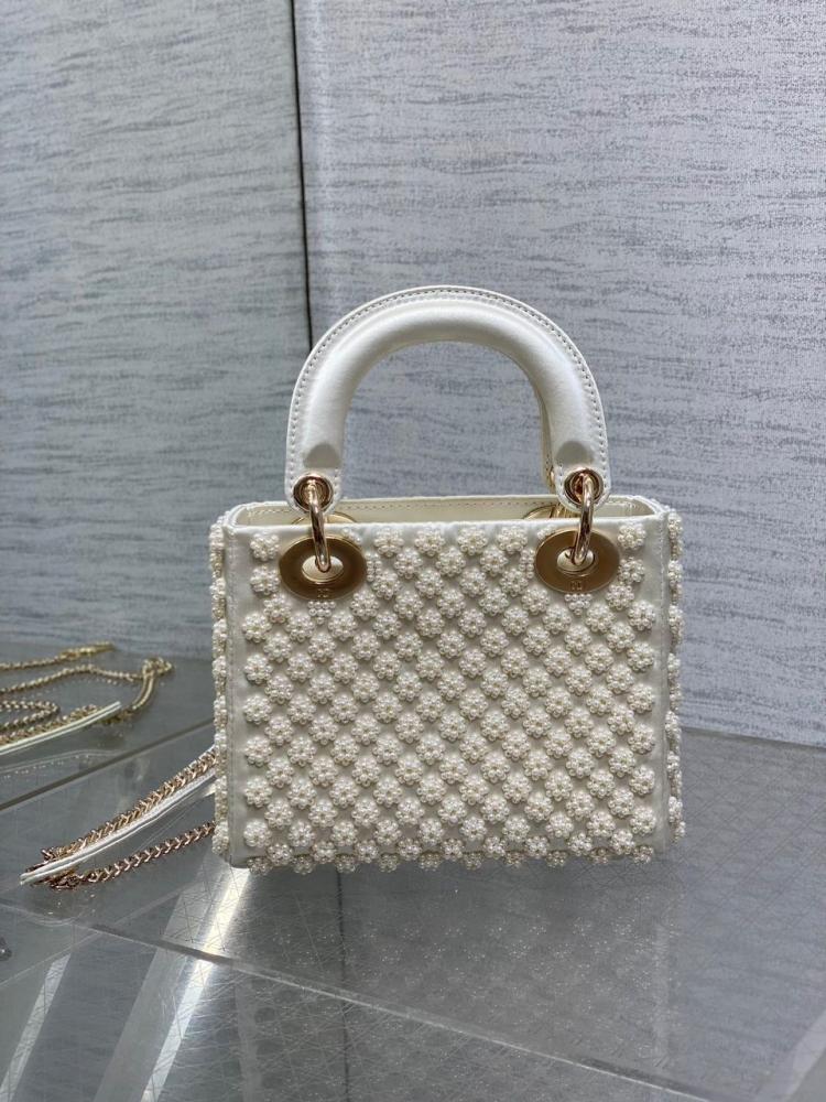 حقيبة ديور صناعة يدوية 17cm