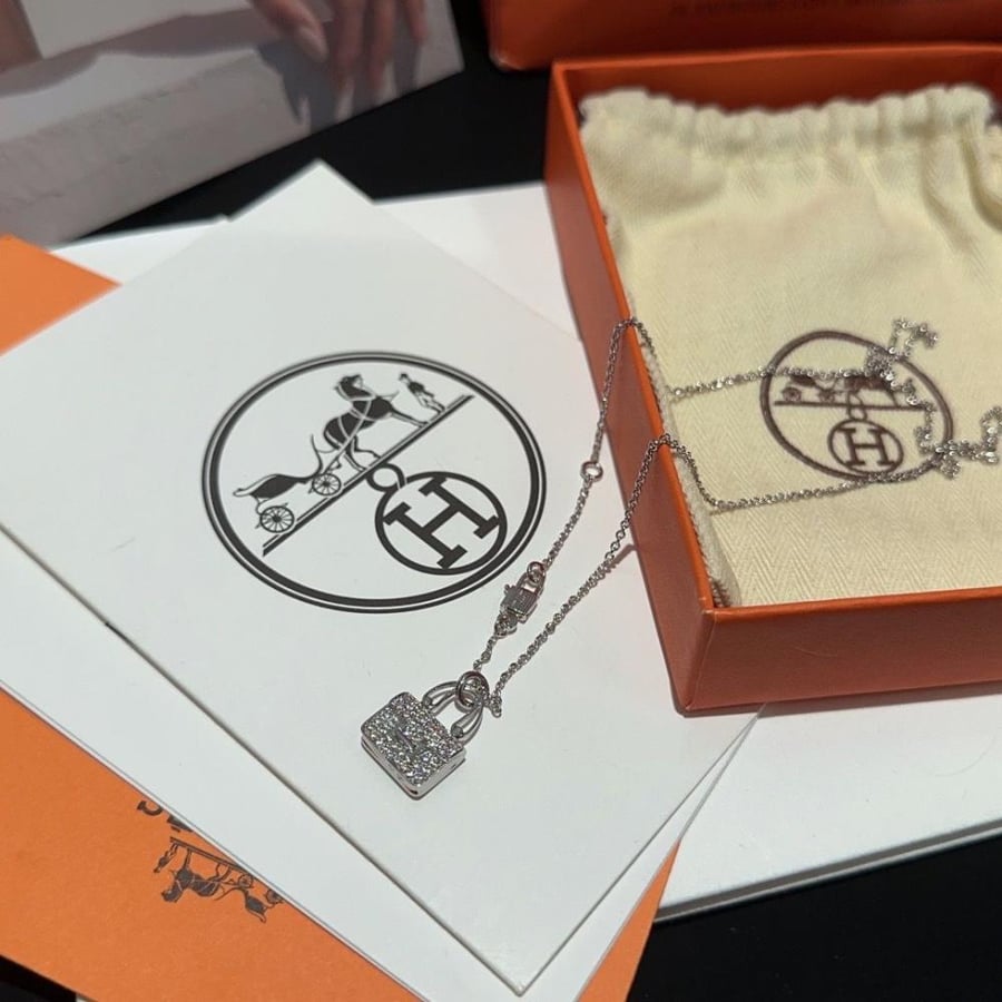 Hermes necklace