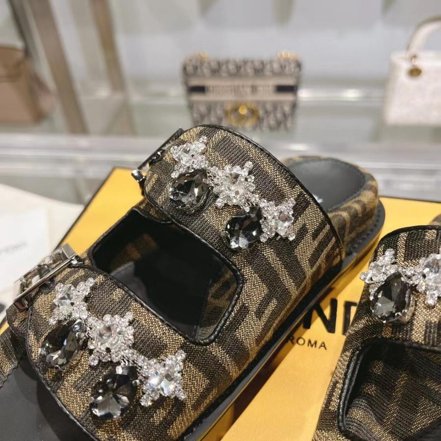 Sleapers Fendi