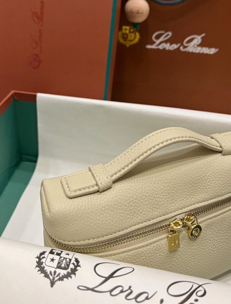 L'Orbiana bag