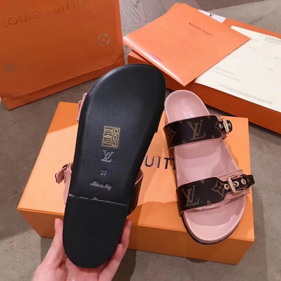 Slippers Louis Vuitton
