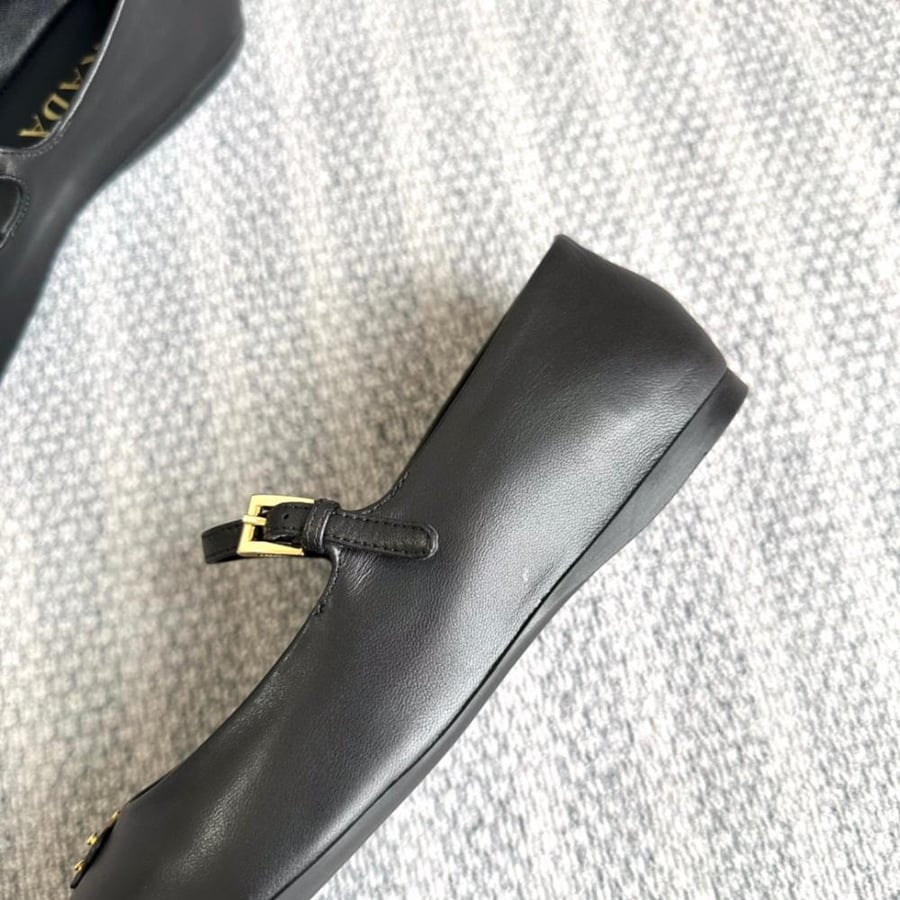 Empty Prada