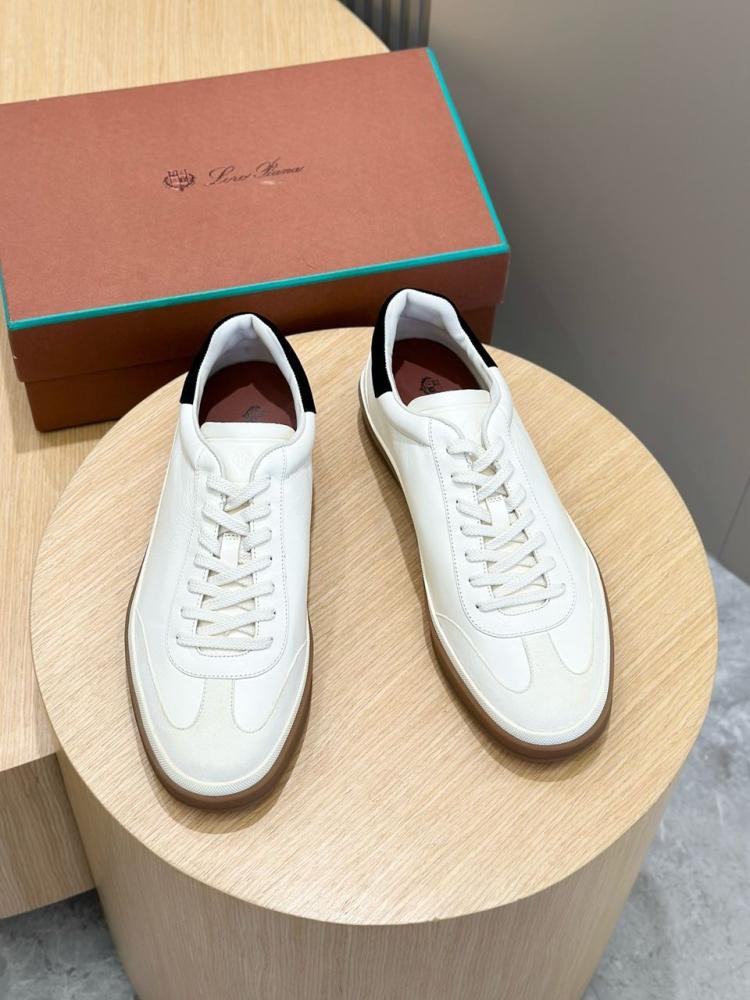 Loribiana shoe