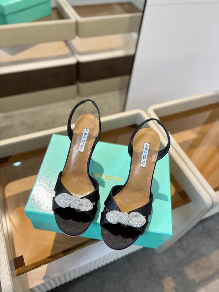 كعب أكوازورا