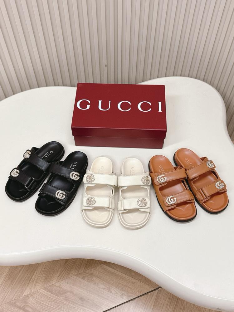 Slippers Gucci