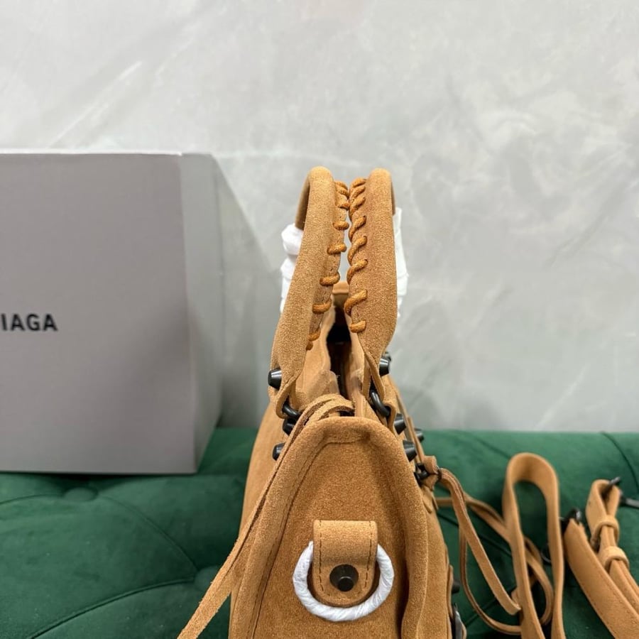 حقيبة بلنسياقا 24cm