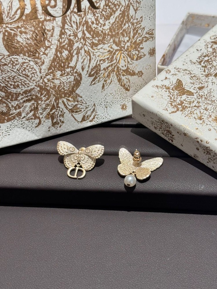 Dior earrings