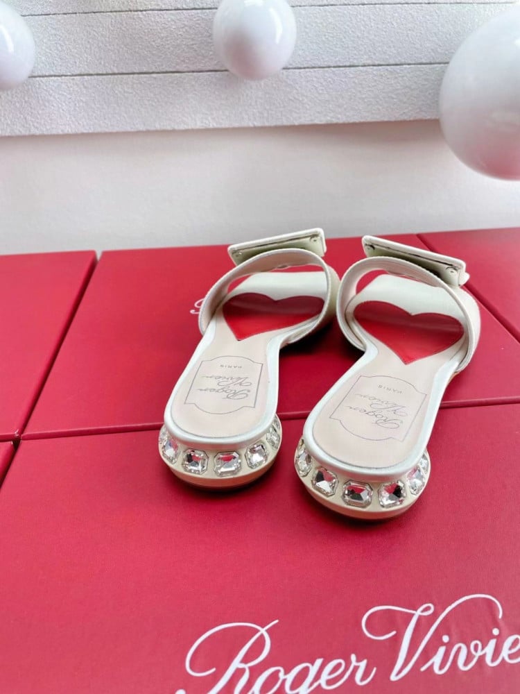 Slippers Roger Vivier