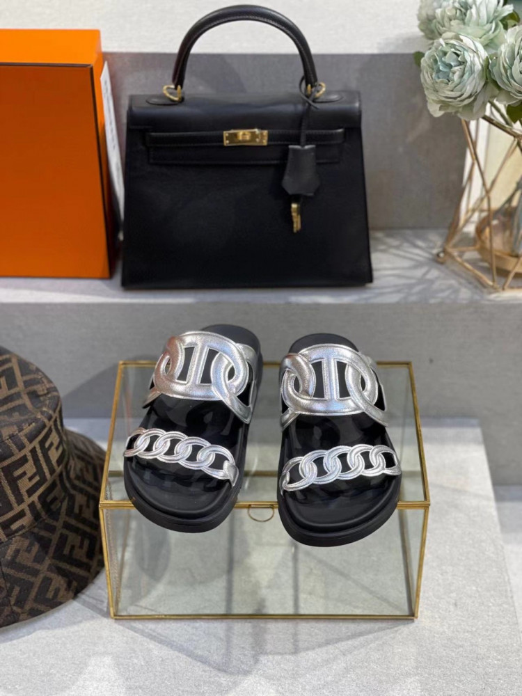 Hermes slippers