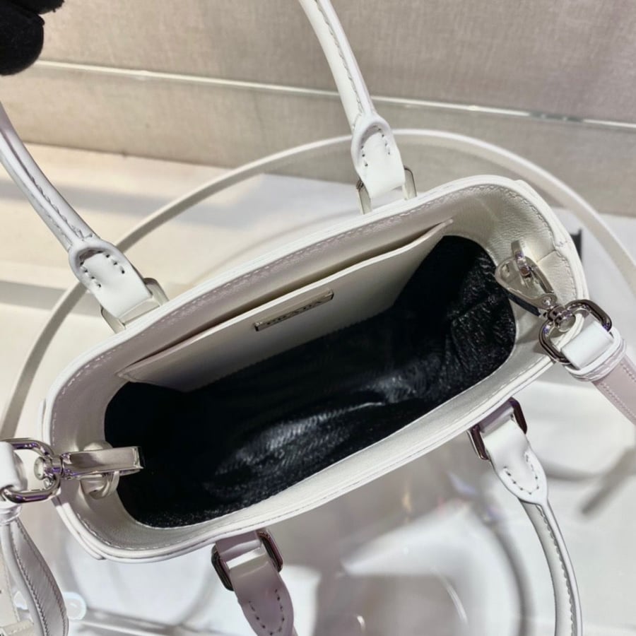 Prada bag (4 colors)