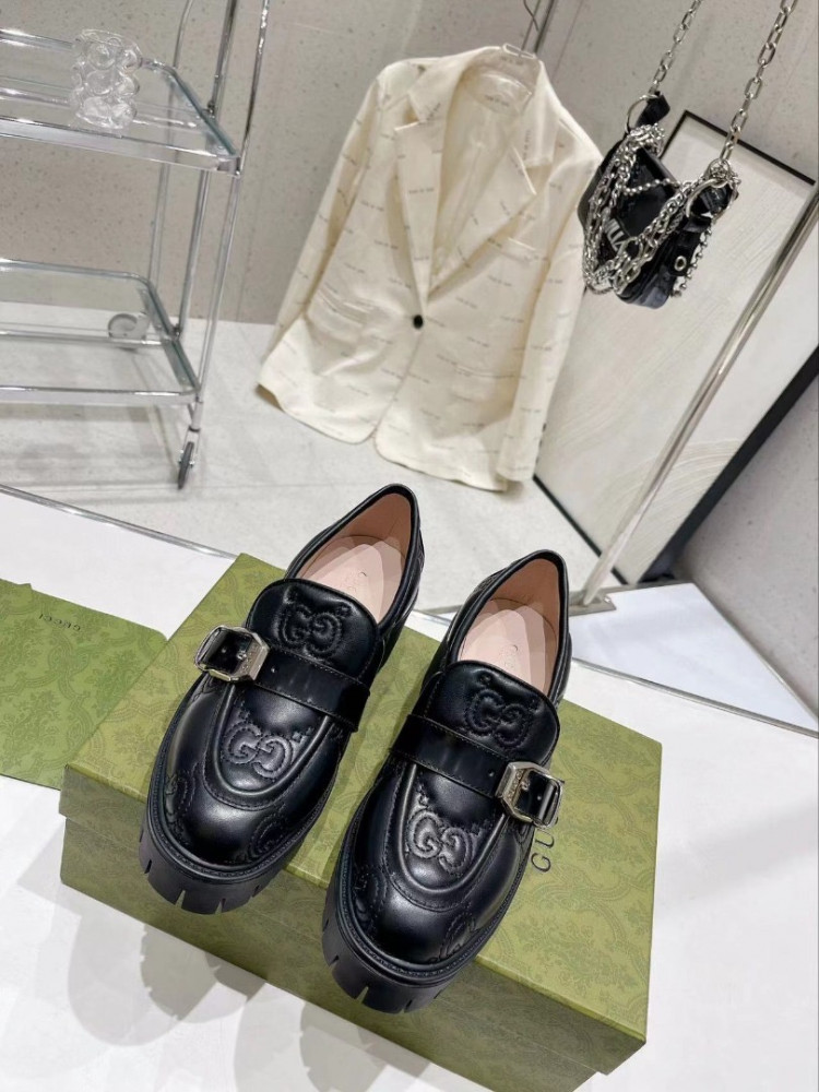 Imitation Gucci heels