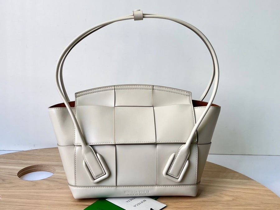 Bottega Veneta Bag (6 Colors)