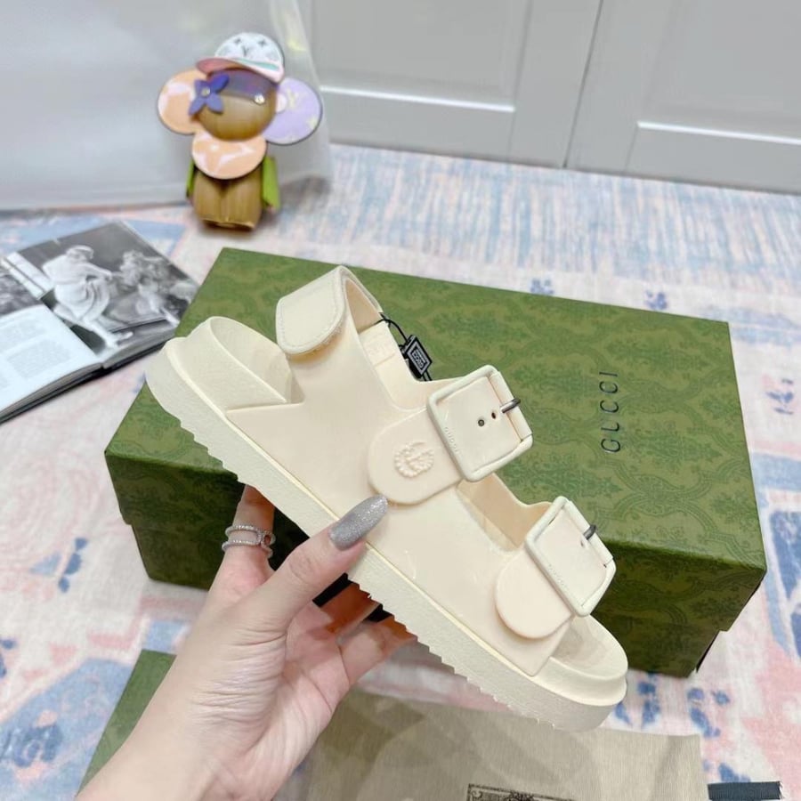 gucci sandals