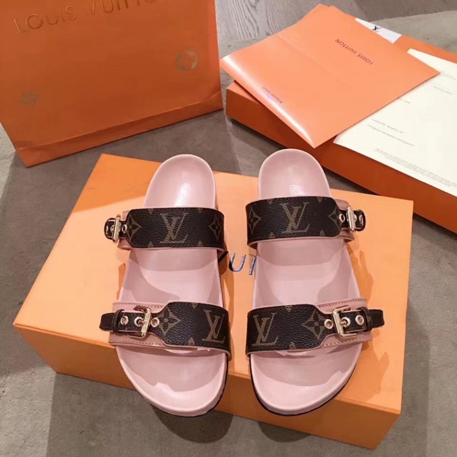 Slippers Louis Vuitton