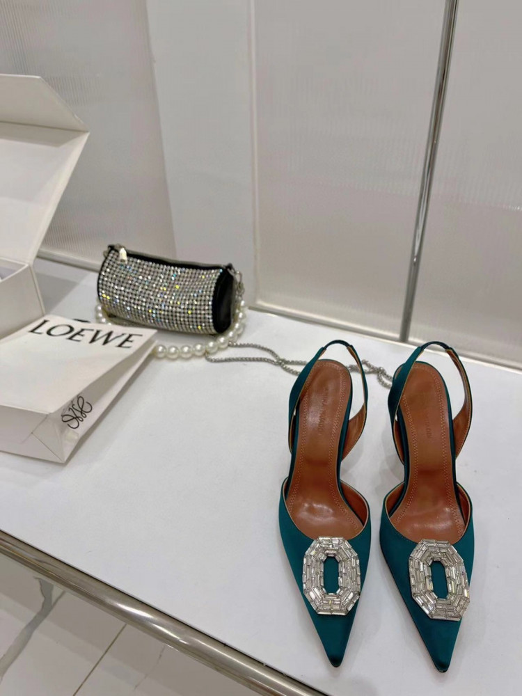 Amina Maadi heels