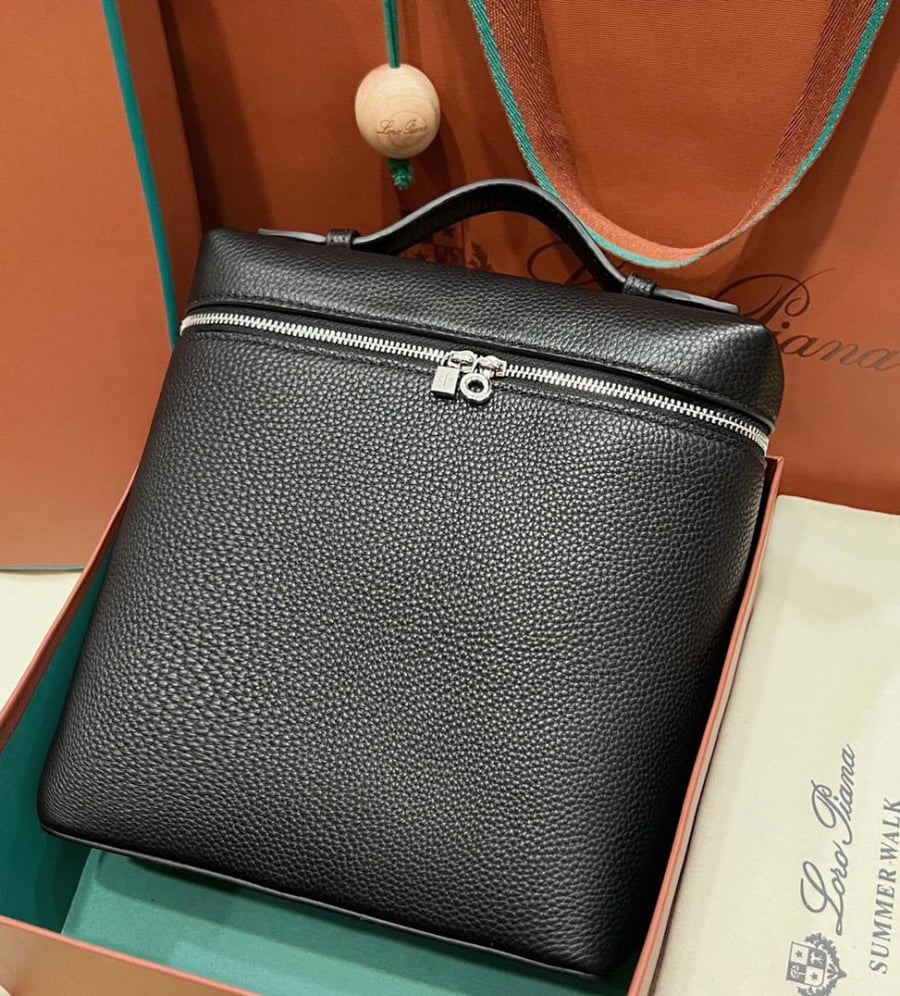 L'Orbiana bag