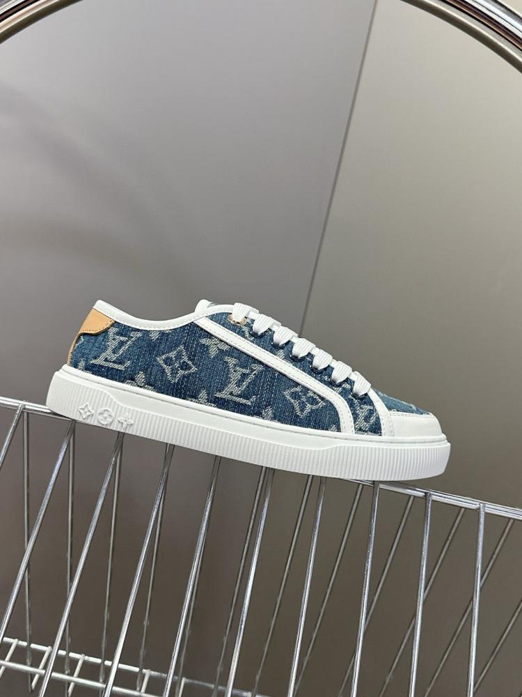 Louis Vuitton shoe