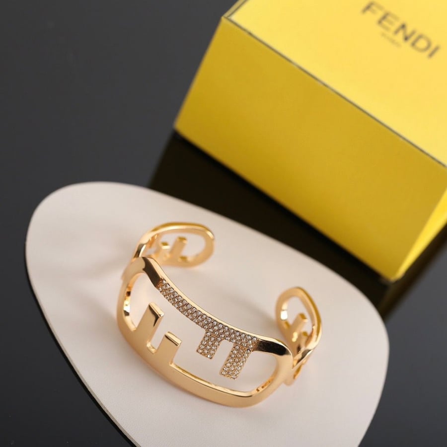 fendi bracelet
