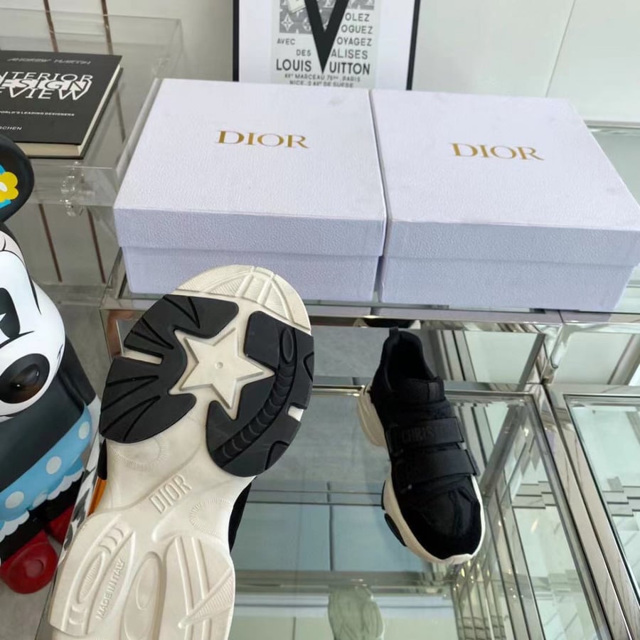 Dior shoes