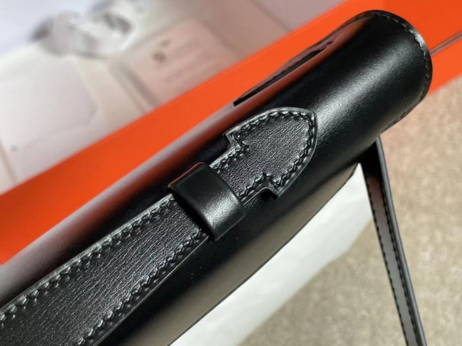حقيبة كلاتش هيرميز