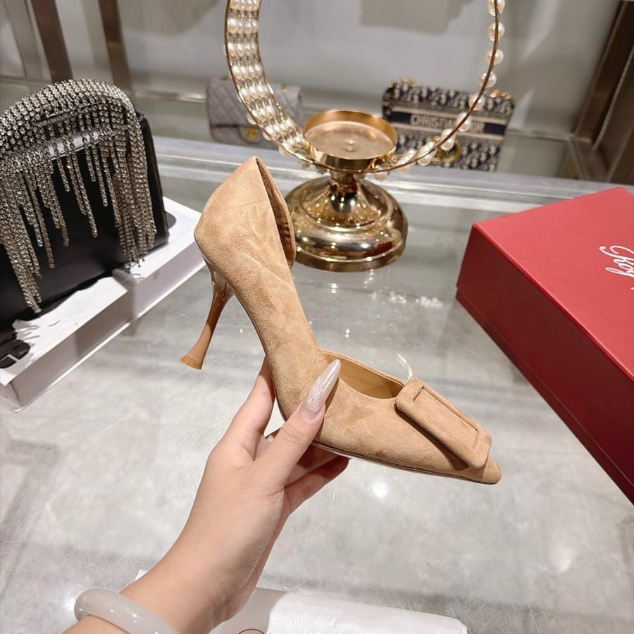 كعب روجر فيفيه