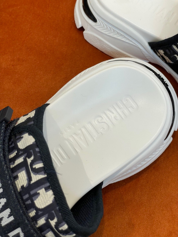 Slippers Dior