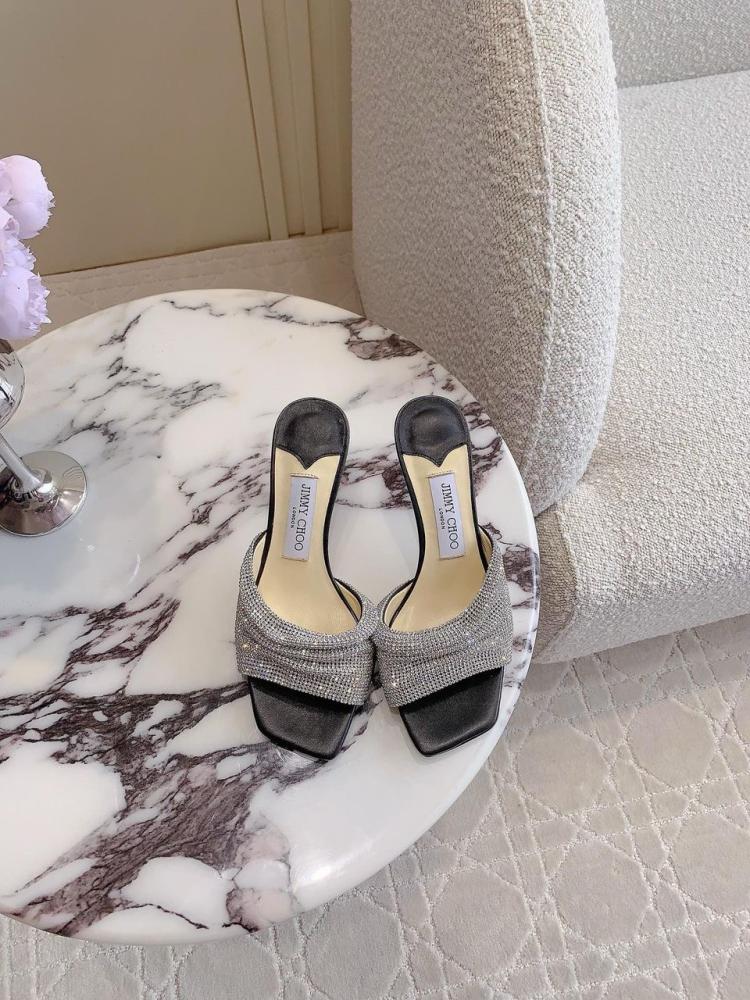 Jimmy Shoe heel