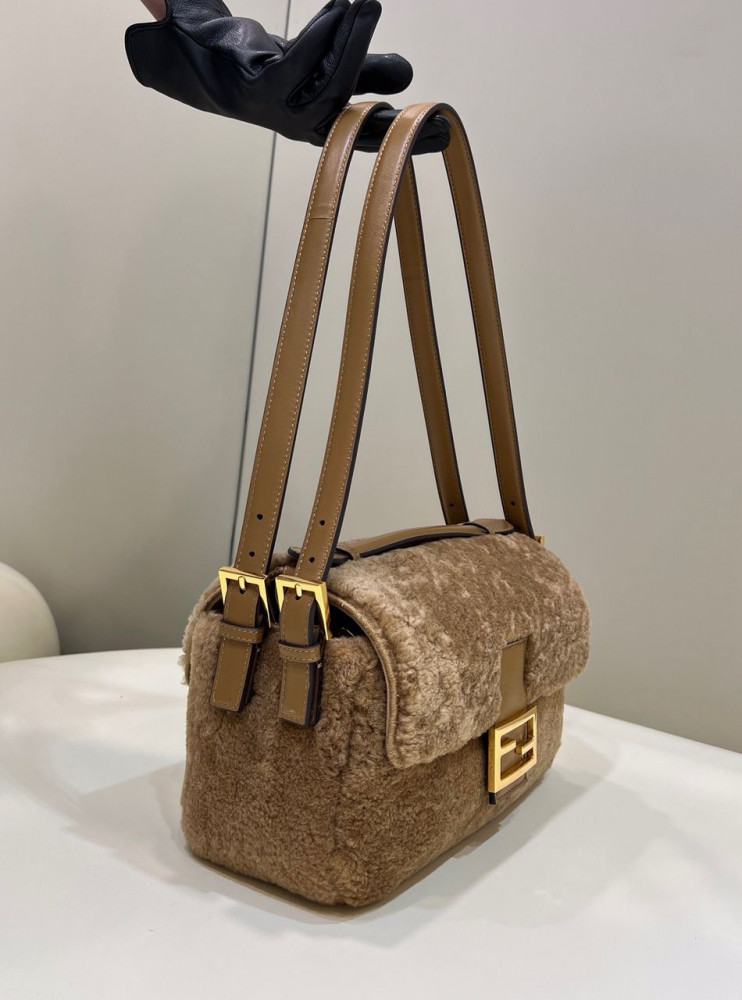 حقيبة فندي