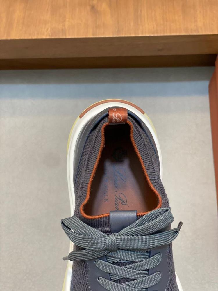 Loribiana shoe