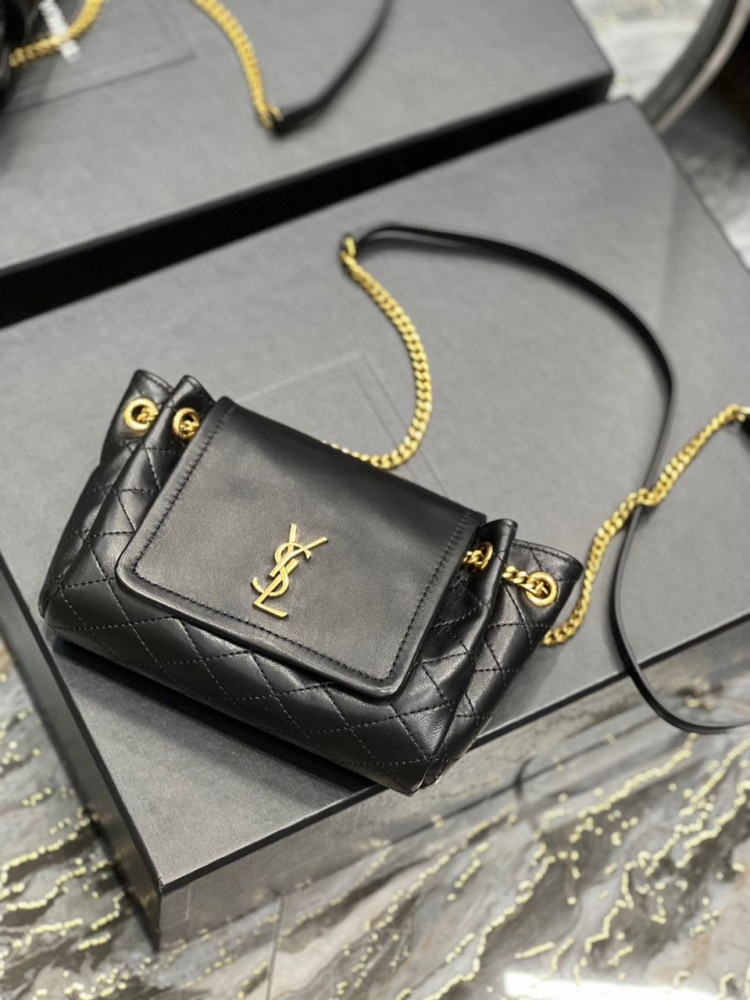 حقيبة ايف سان لوران ysl