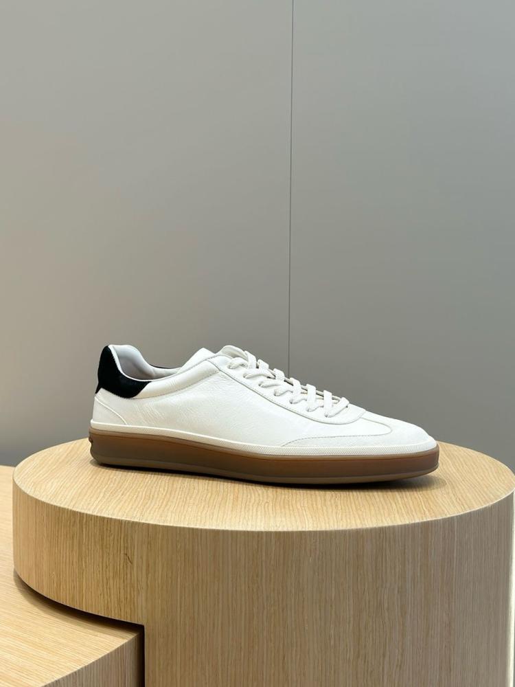 Loribiana shoe