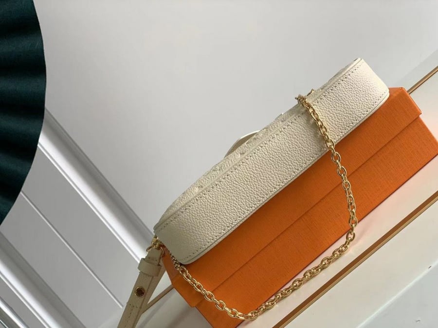 Louis Vuitton bag 2023