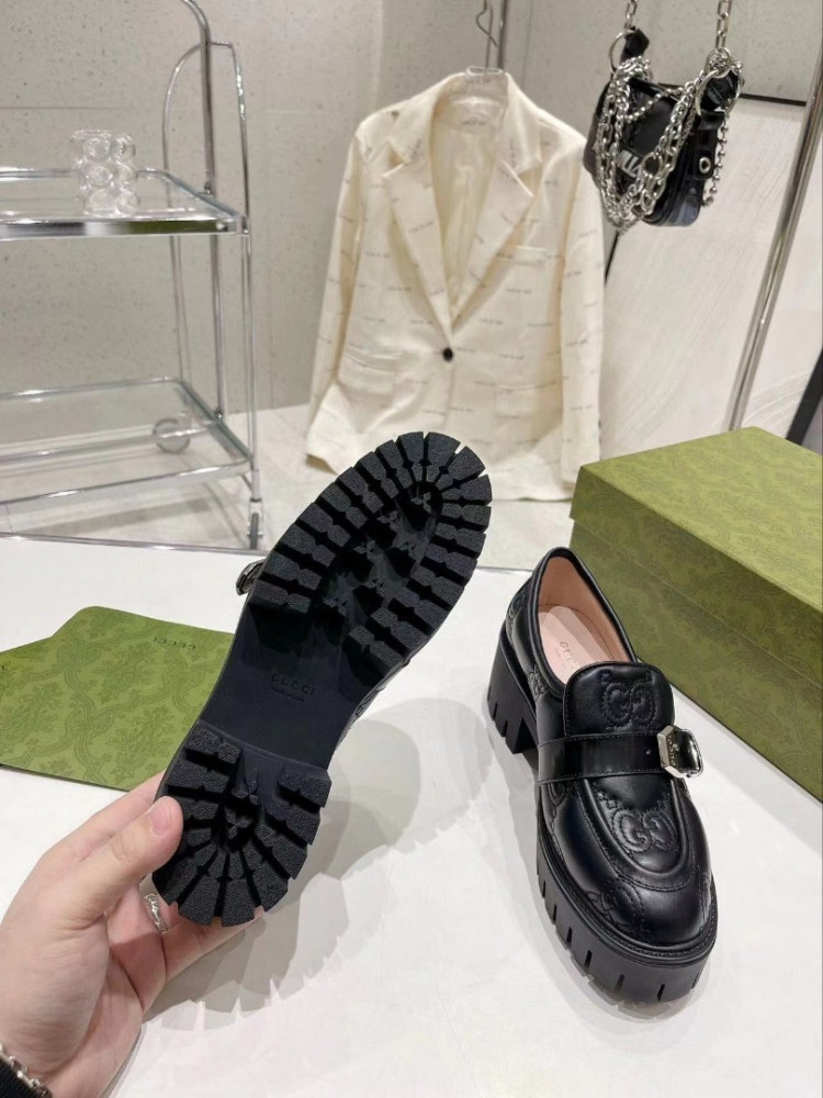 Imitation Gucci heels