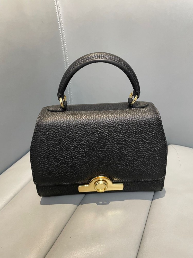 حقيبة Moynat