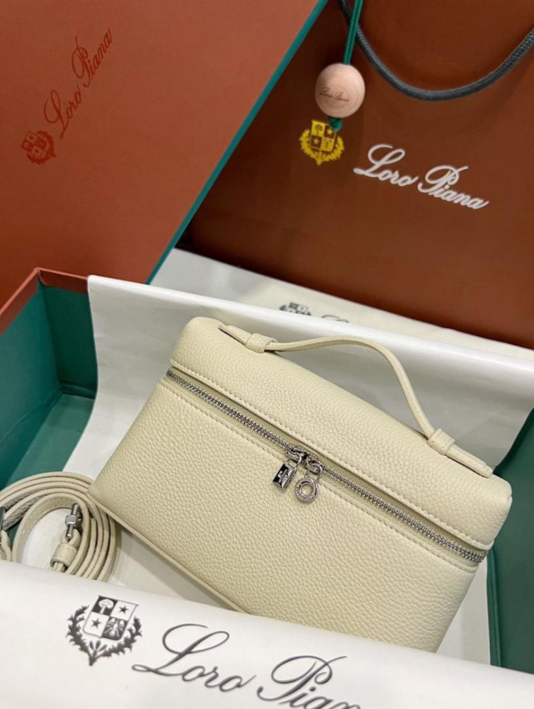 L'Orbiana bag