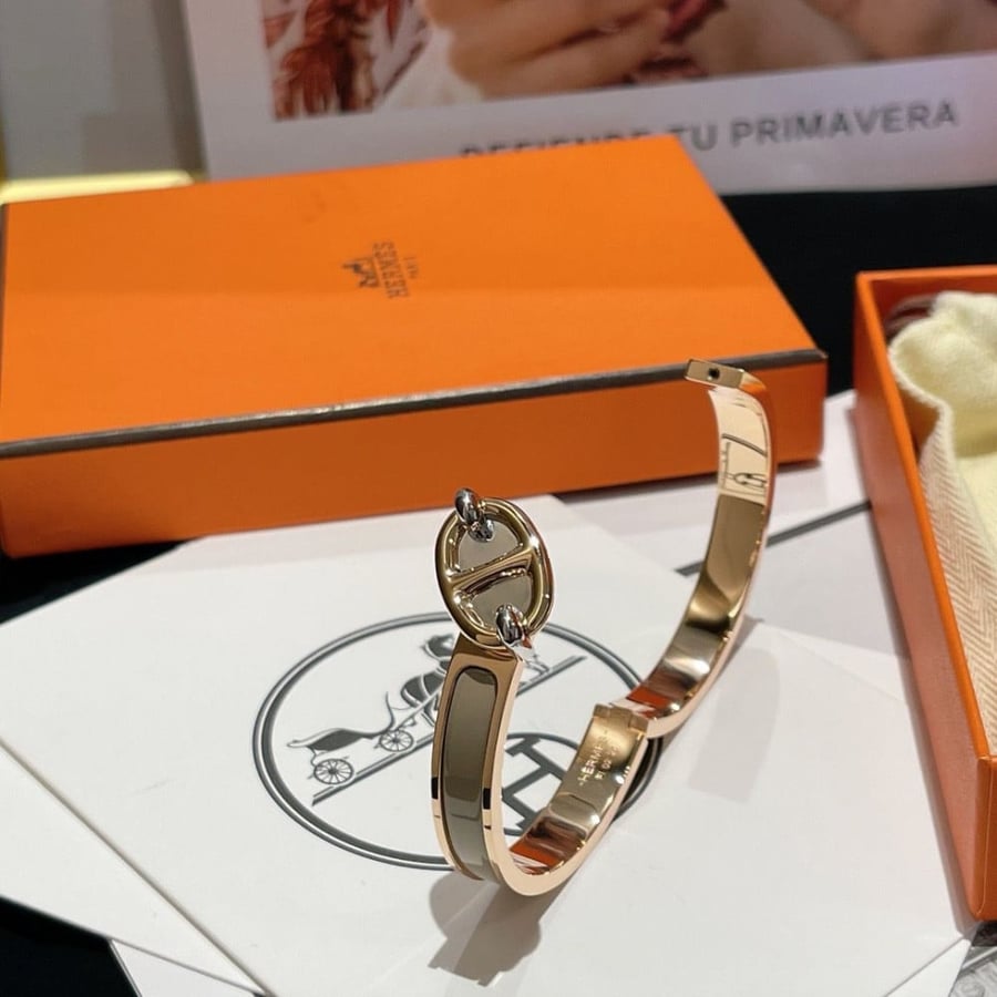 Hermes bracelet