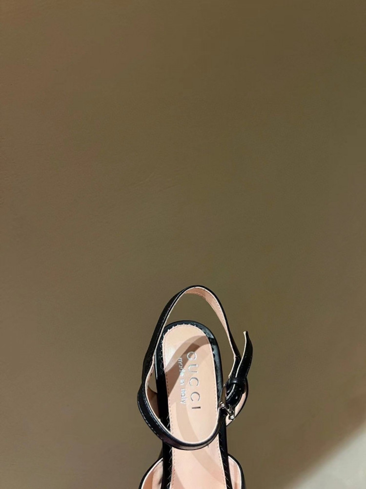 Gucci heels