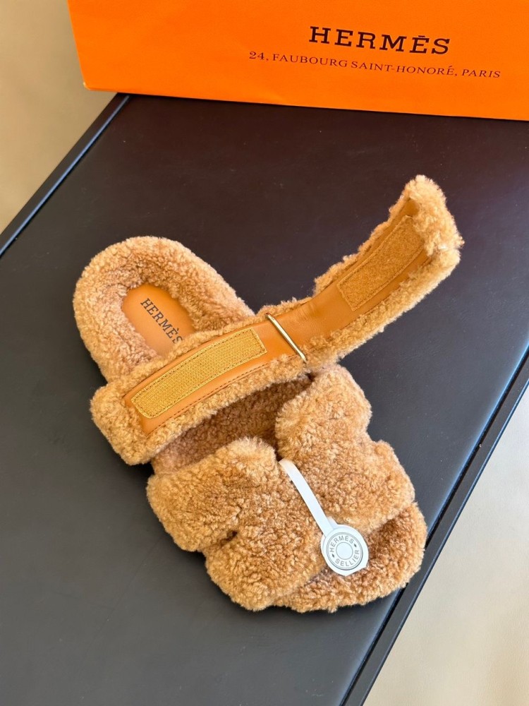 Slippers Hermes