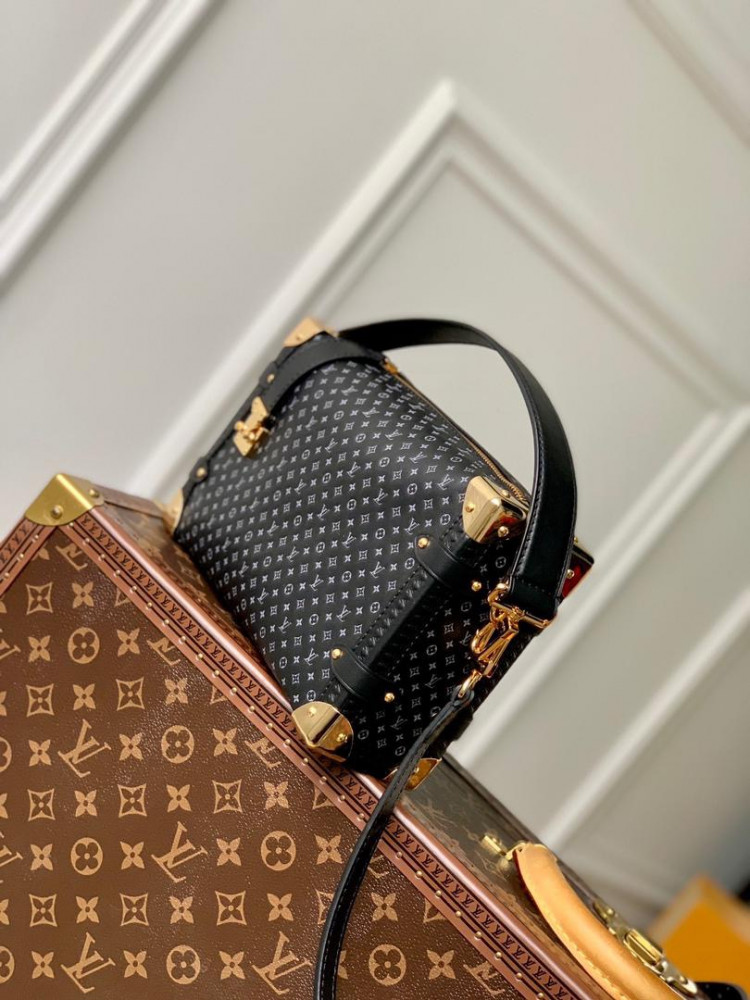 Louis Vuitton bag 2023