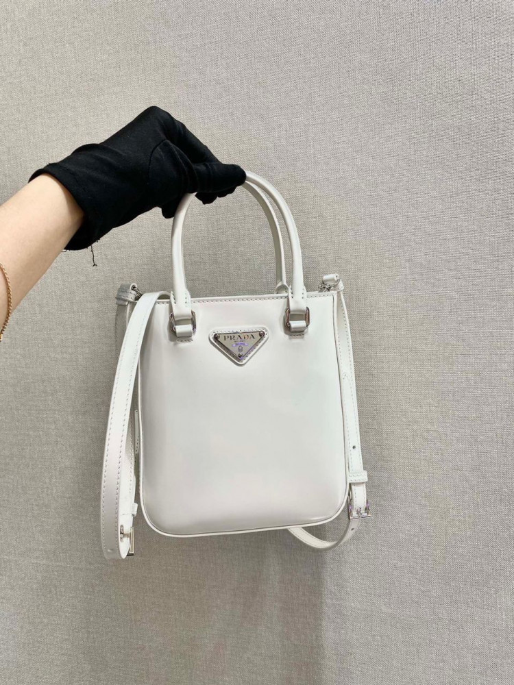 Prada bag (4 colors)