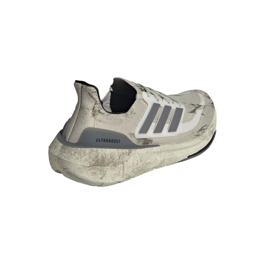 Adidas Ultra Boost Light - Classic design