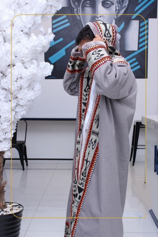 فروة سعودية رصاصي