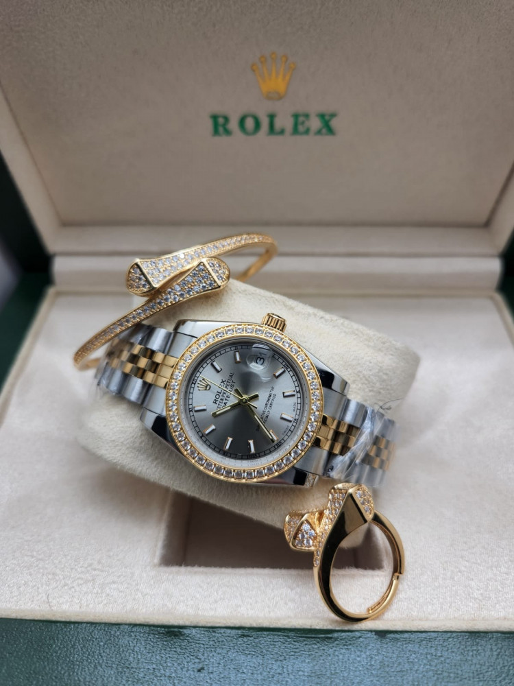 ساعات rolex نسائية اسعار   طقم رولكس نسائي  اسورة  خاتم