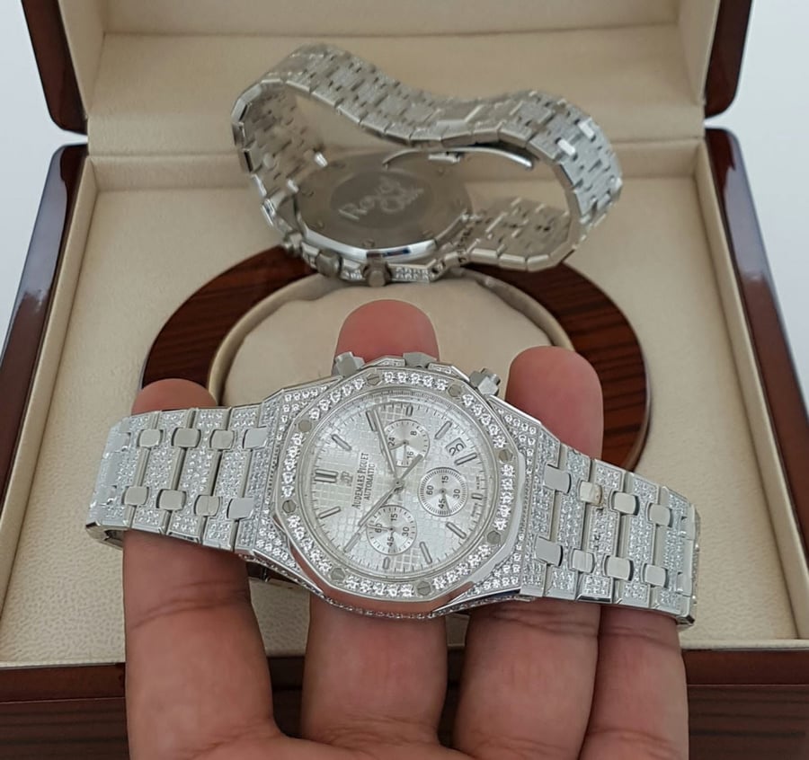 متجر ساعات طبق الاصل
